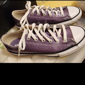 Converse Juniors All Star Ox Moody Purple Glitter Sneaker sz 5 (M) NEW!